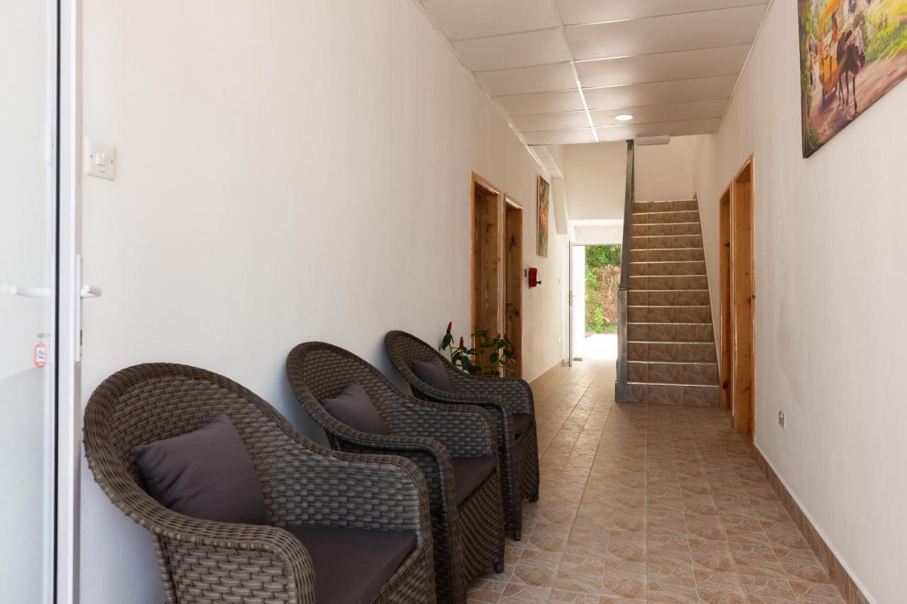 Home Confort Self Catering Anse Kerlan Eksteriør bilde